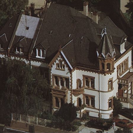 Hotel Am Berg Frankfurt am Main Exteriör bild