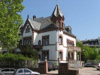 Hotel Am Berg Frankfurt am Main Exteriör bild