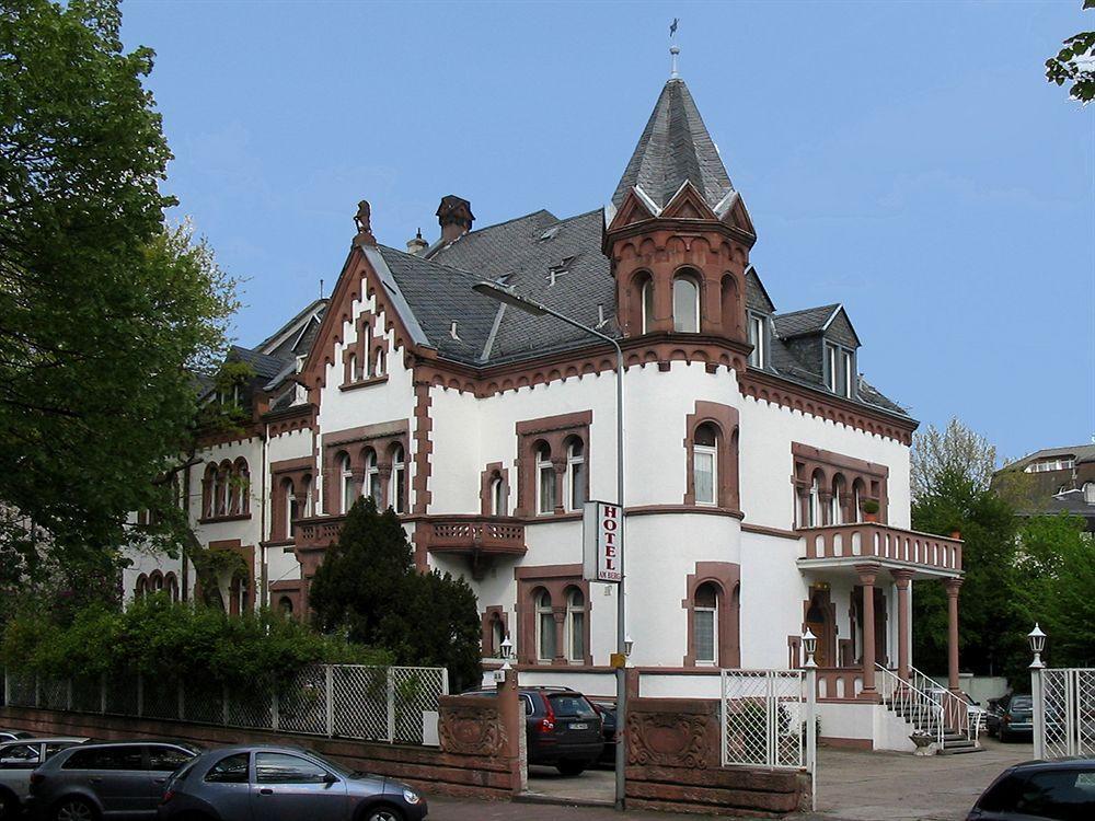 Hotel Am Berg Frankfurt am Main Exteriör bild